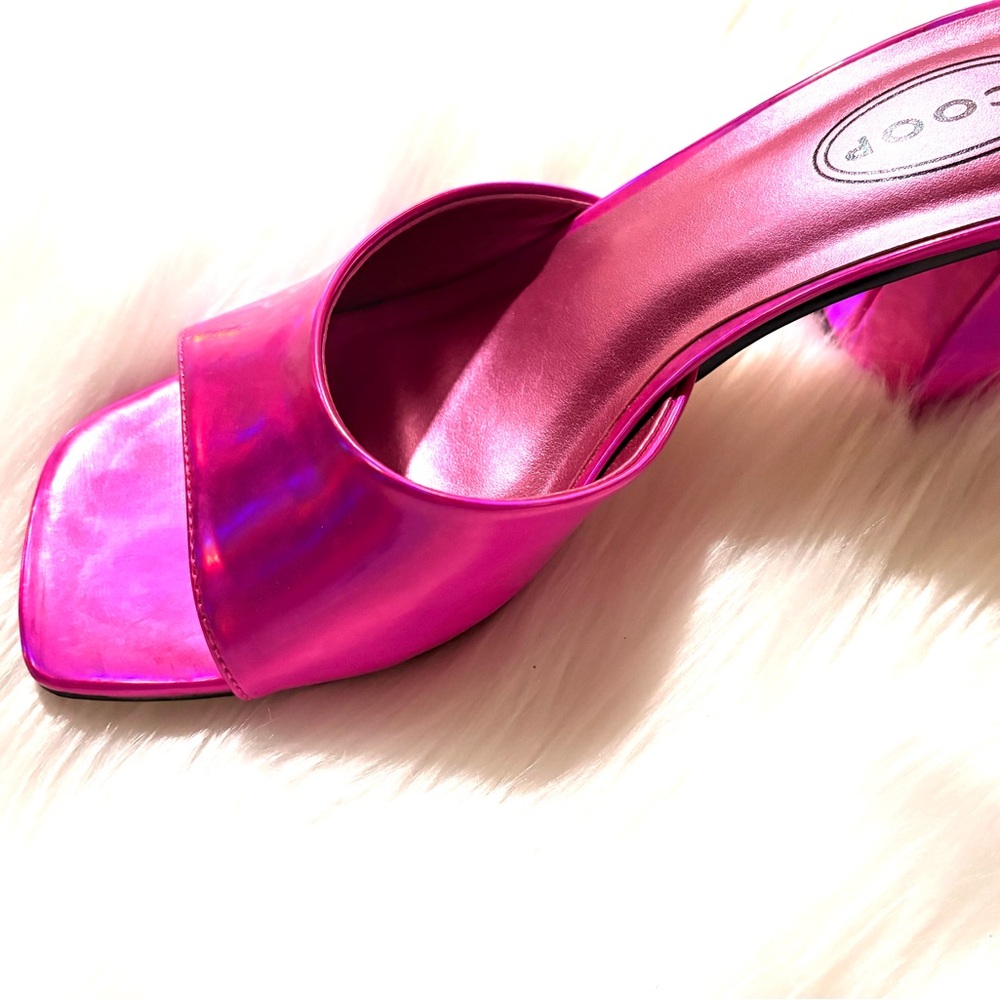 Scoop Iridescent Pink Women's Heels - Picture 3 of 4